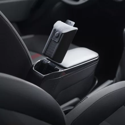 Removable pouch for Rati Armster 2 armrest
